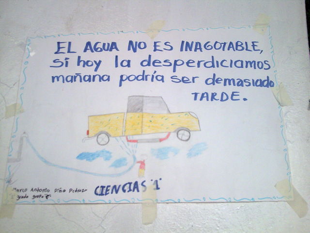 Cartel sobre el cuidadodel m ambiente